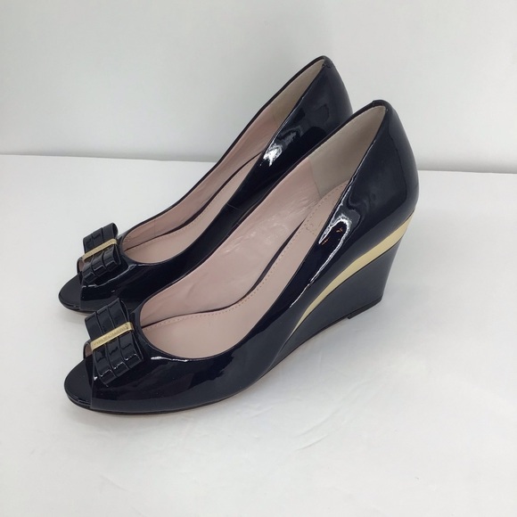 Vince Camuto Veny Patent Leather Open Toe Wedge Heel Black NWT Size 8 - Picture 2 of 11